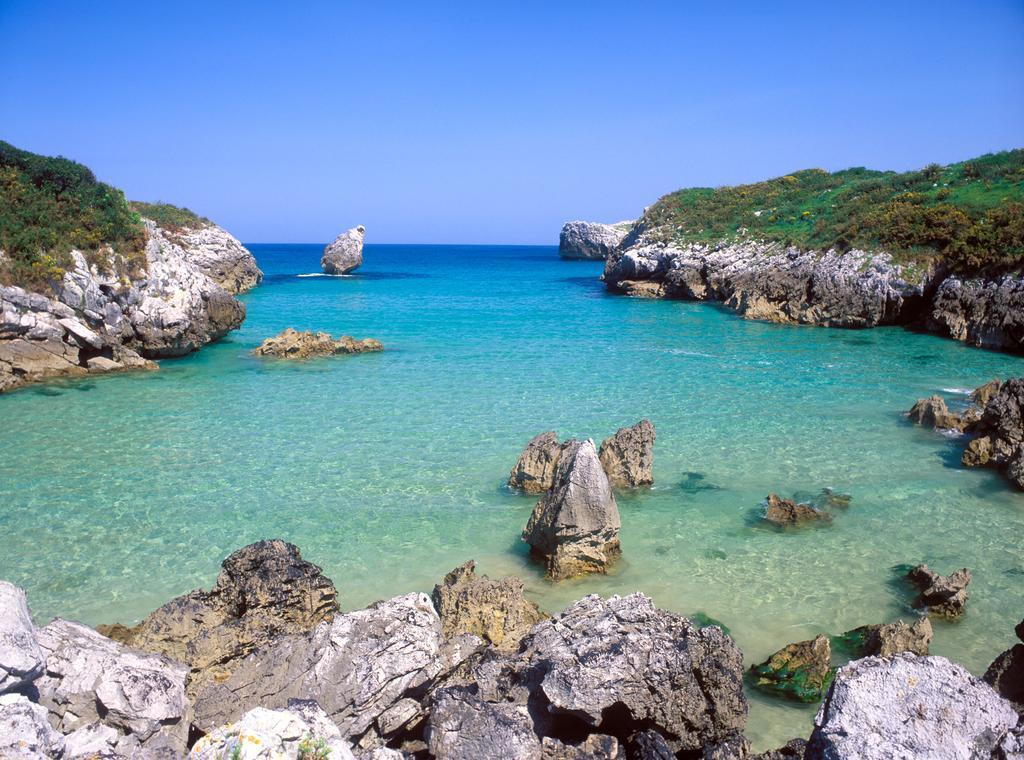 Hotel Puerto Rico Llanes Eksteriør bilde