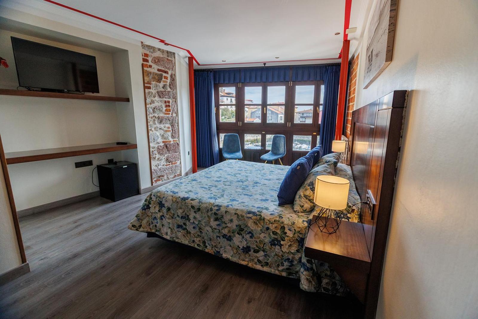 Hotel Puerto Rico Llanes Eksteriør bilde